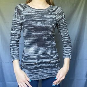 New Wearing Your Heart On Your Sleeve Black And Grey Medium Sweater W/ Pockets